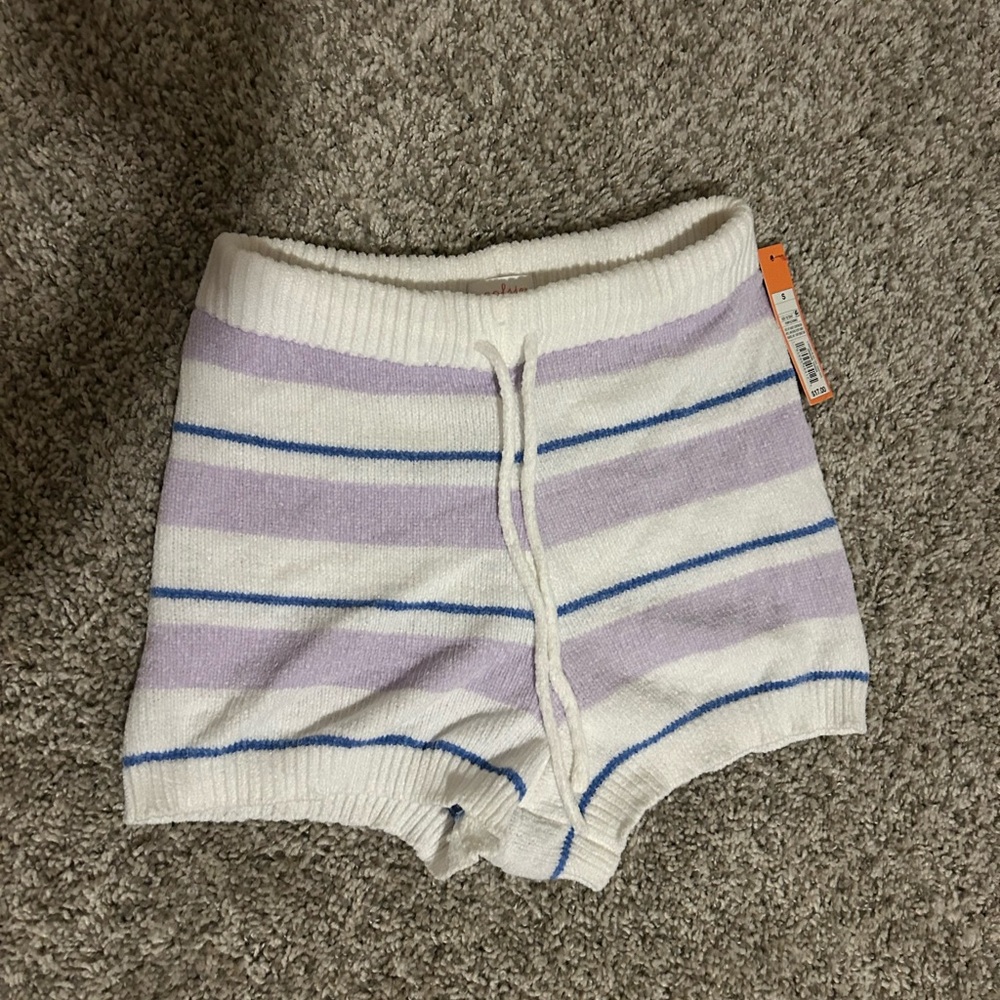 Colsie lounge/sleep shorts. NWT. Size small